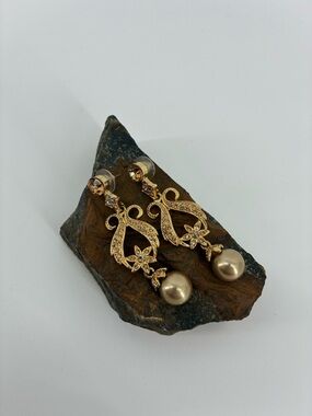 Gold Floral Drop Earrings with Champagne Pearl